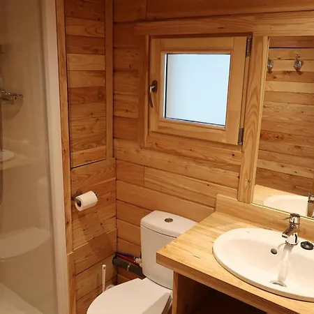 Huttopia Barcelona Pirineos Kamp alanı