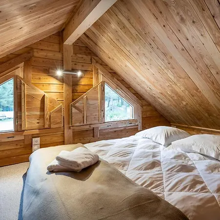 Huttopia Barcelona Pirineos Campingplads Guardiola de Bergueda